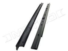 Metro Moulded WC 2009-03 Window Channel Sweeper