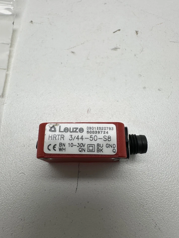 Leuze HRTR 3/44-50-S8 Photoelectric Sensor New - Image 2 of 3