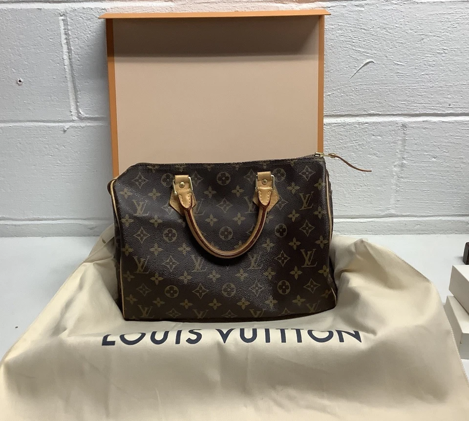 Auténtico bolso de mano Louis Vuitton Speedy 30 con monograma - vendedor de EE. UU. bolsa antipolvo y caja Foto 2 de 4