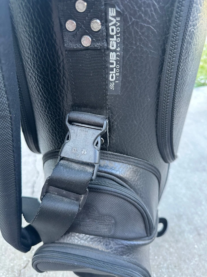 Bolsa de golf The Club Glove de cuero tradicional de 6 vías negra vintage con cubierta para lluvia Foto 4 de 4