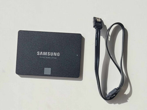 Samsung 870 EVO 500Go 2,5" SATA III SSD Interne MZ-77E500 | SATA cable inclus - Photo 2/3