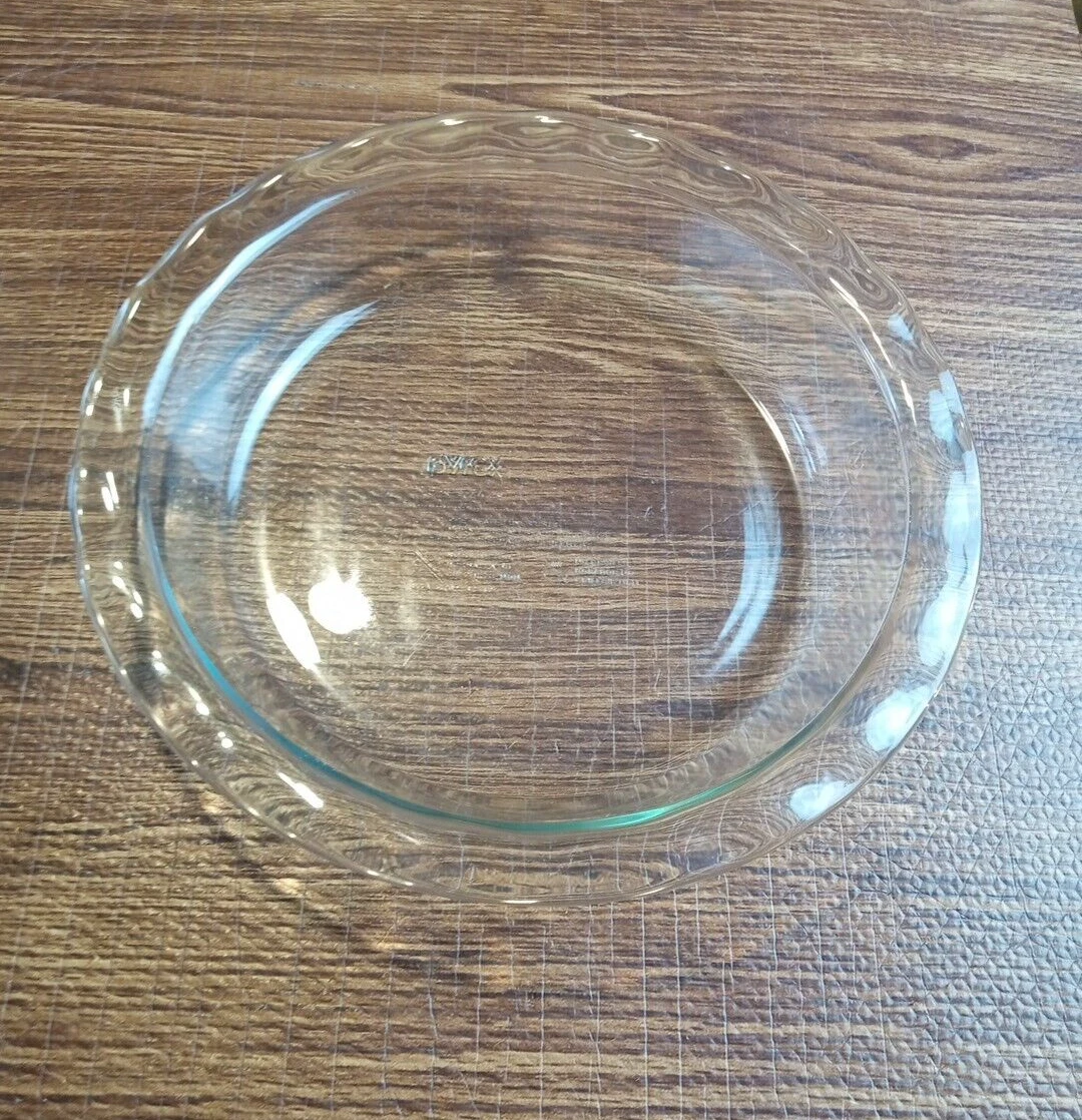 PYREX Glass Pie Plate Fluted Deep Dish 9.5" #C 209