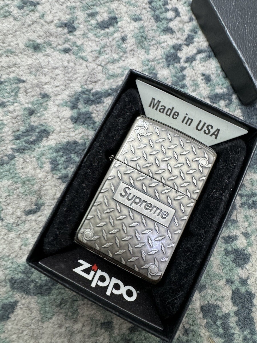 SUPREME x Zippo Plate Diamond Metal Lighters | Silver | 100