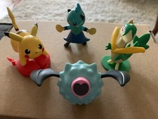 LOT OF 4 MCDONALDS FIGURE POKEMON BLACK WHITE NINTENDO TOY 2012 Pikachu