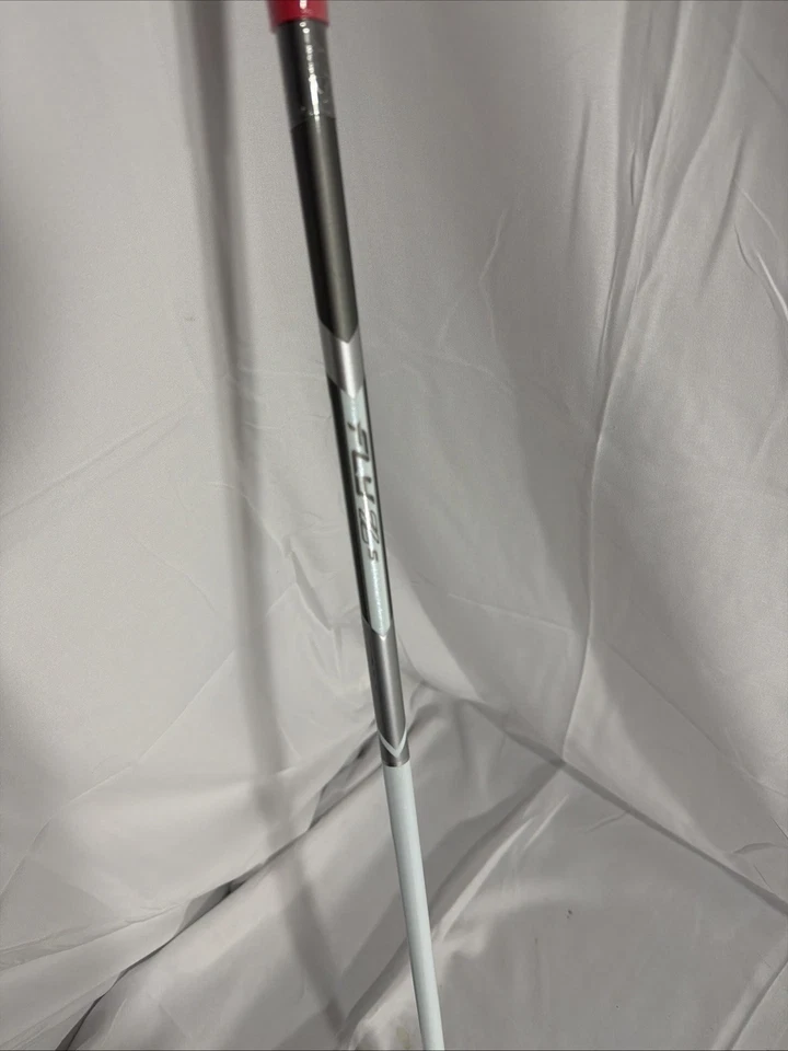 **New** Cobra Fly-Zs Sand Wedge Sw Stock Ladies Flex 55g Graphite Shaft 35in RH - Image 3 of 4