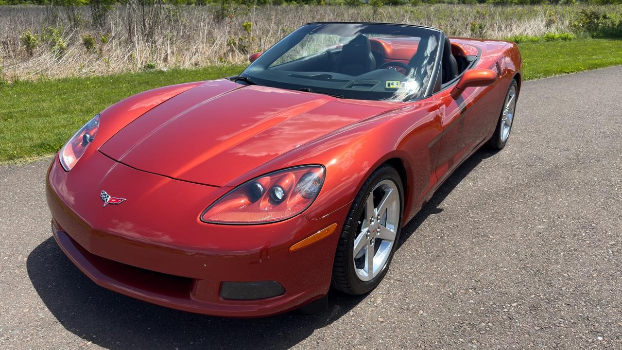 2005 Chevrolet Corvette 2dr Convertible