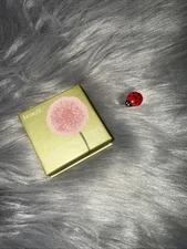 benefit dandelion blush .21 oz new baby pink brightening blush No Brush