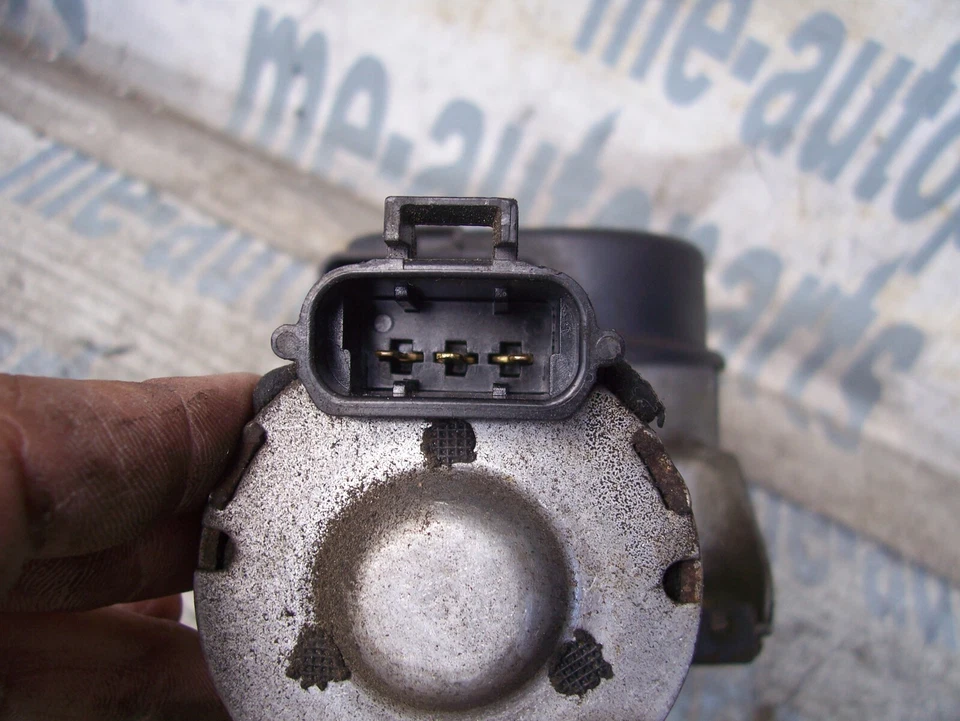 Cadillac Deville 1993 OEM limpiaparabrisas motor y módulo montaje 22138327 Foto 4 de 4