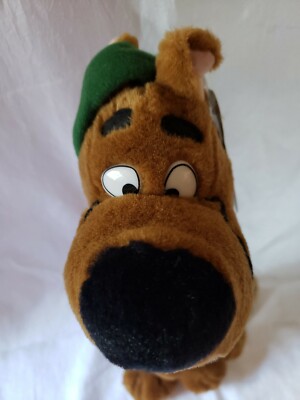 SCOOBY DOO 15 Inch Plush 1999 Cartoon Network Santa Hat & Scarf Hang & TT  52D16