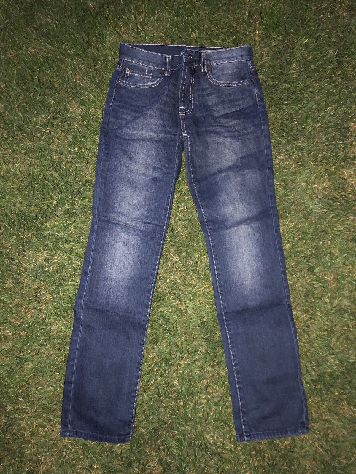 Picture 1 of 8