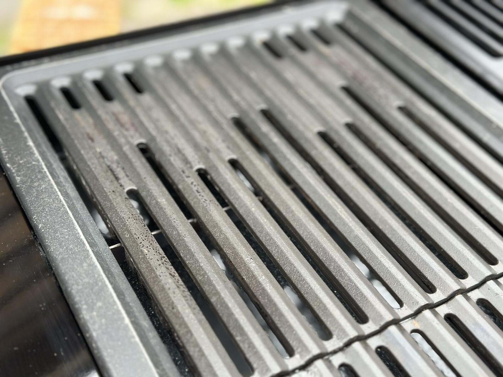 45” Jenn Air Electric Downdraft Cooktop Radiant Glass w/ Grill 3Bay