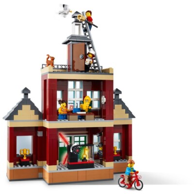 Lego 60271 ✨Main Square✨ (Retired/NIB/Factory Sealed/Original