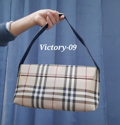 ハンドバッグ Burberry SHOULDER BAG Authentic burberry London Flap Shoulder Canvas bag women