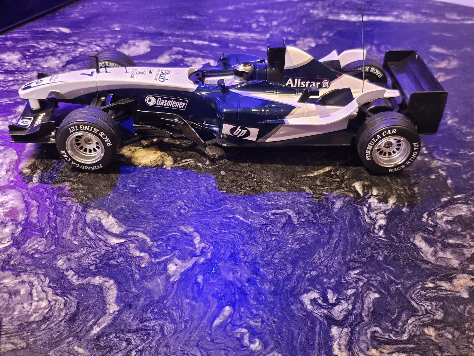 Picture 2 of 18
