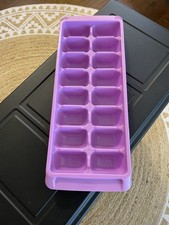 Vintage purple Rubbermaid Stackable Ice Cube Tray Made In USA