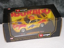 Voiture Burago Porsche 911 Carrera Racing (1993) - 1/24 ref: 1560