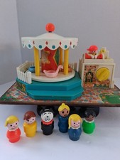 Vtg Fisher-Price little people 