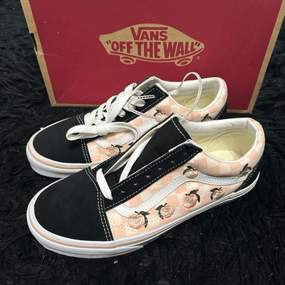 VANS old skool checkerboard peaches lace up shoes sneakers women s 8 new