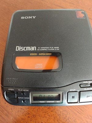 Vintage Sony Discman D-34 Portable CD Compact Player - TESTED