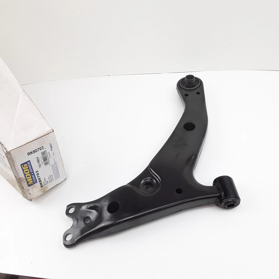 Brazo de control de suspensión delantero derecho inferior para Toyota Corolla 1996 1997 1998 Foto 3 de 4