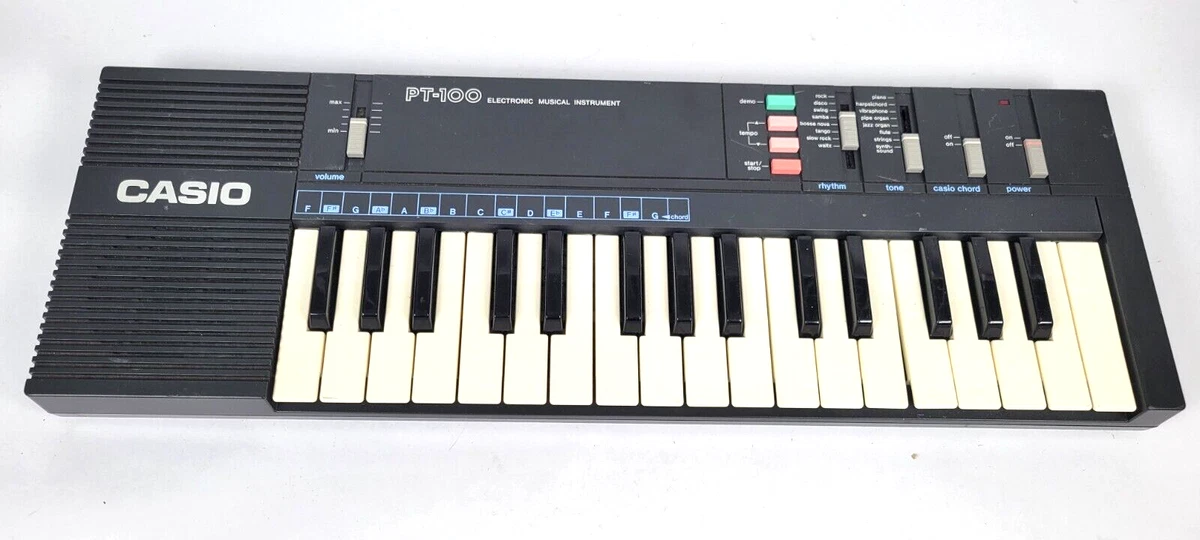 Casio PT 100 Vintage Keyboard Synth Piano Tested Works No AC