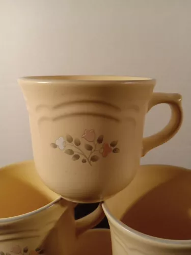 Set Of 6 RARE Pfaltzgraff Remembrance Set Coffee Mugs 3"