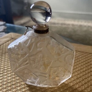 Vtg J. C. Brosseau Frosted Glass Perfume Bottle France~ 4 3/8” Tall Empty Signed