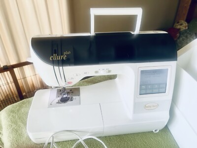 BABY LOCK SEWING MACHINE  ELLURE Model: BLR2