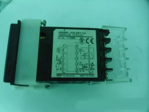 Omron PLC E5CN-Q2MTD-500 FREE EXPEDITED shipping  Refurbished