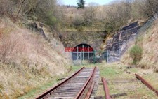 PHOTO  WHITEROPE TUNNEL