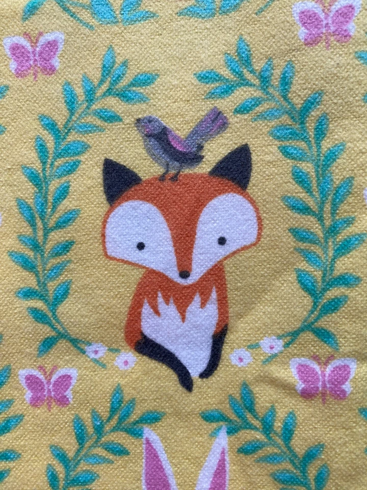 FRANELA TELA TRADICIONAL 2017~Animales amarillos del bosque~CORONA DE LAUREL~Zorro~GUARDERÍA~ Foto 4 de 4