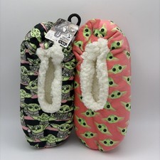 Yoda Slippers Star Wars Woman's Mandalorian 2 Pk Size 7-9.5 Disney Grip Sole NWT