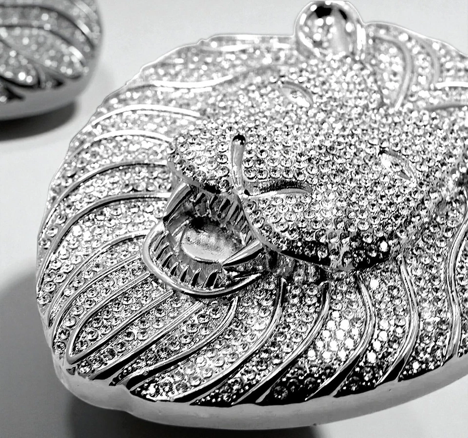 Colar hip hop prata gelada cabeça de leão jumbo 14 mm ziguezague corrente cubana 18”-24” - Imagem 3 de 4