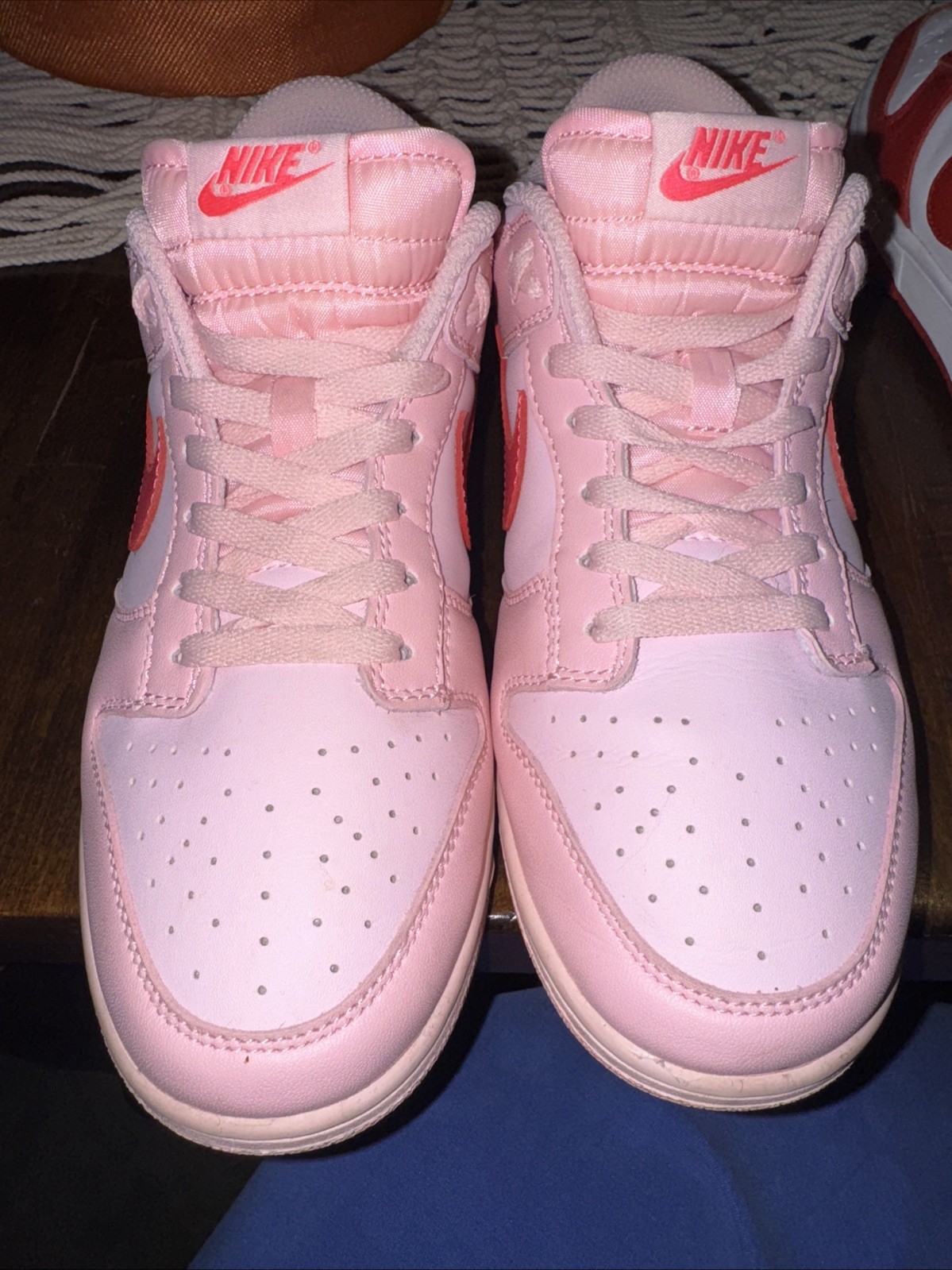 Nike dunks - image 2