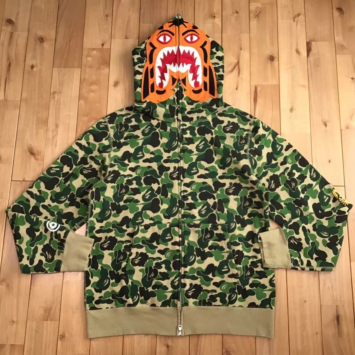 Bape Red Camo Sleeve Full Zip Hoodie Size XL bathing ape From