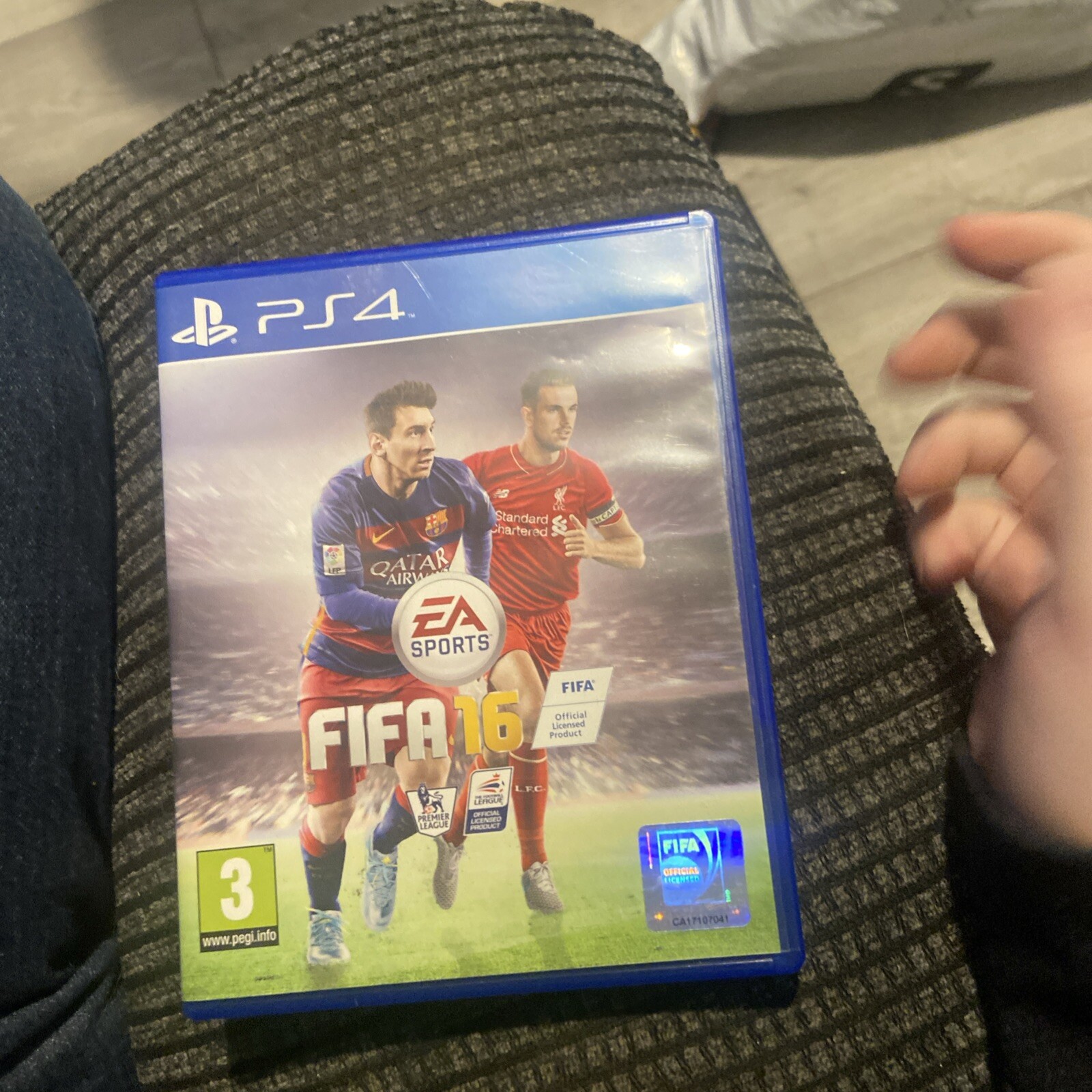 FIFA 16 (Sony PlayStation 4, 2015)
