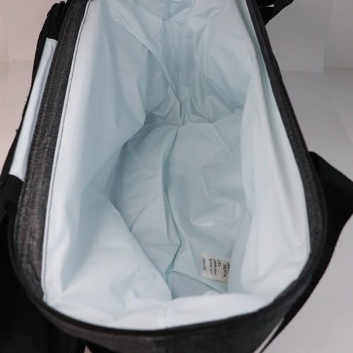 Thirty-One Family Picnic Thermal Tote Crosshatch Charcoal Cross Organizer - Picture 7 of 12