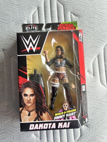WWE ELITE FIGUERS ROYAL RUMBLE COLLECTION 2022 - Picture 4 of 9