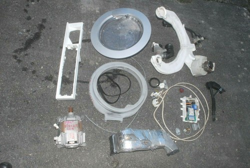 SERVIS M9824W WASCHMASCHINE/TROCKNER DEFEKT FÜR EINZELTEILE: TÜR, PCB'S, SCHLÄUCHE, PUMPE...