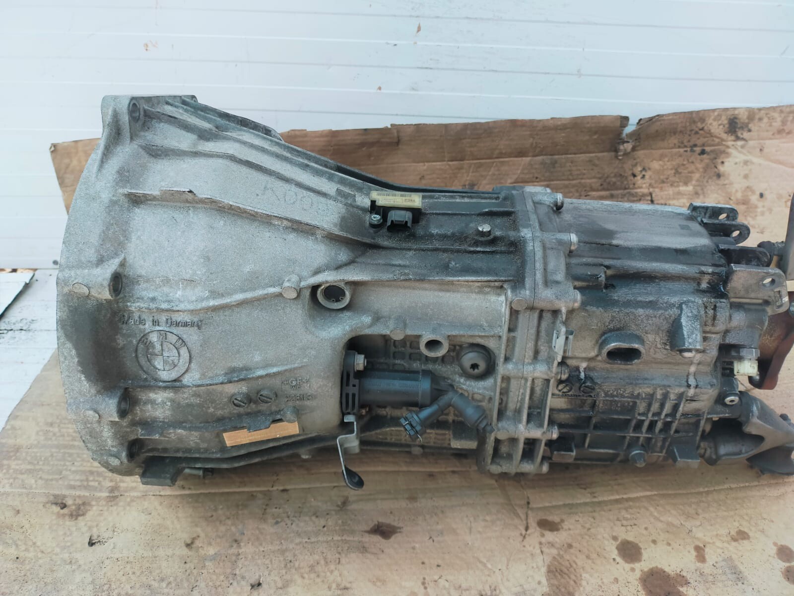 BMW E90 F30 F20 F10 GEARBOX 6 SPEED MANUAL 2.0 320D 120D 520D GS645DZ