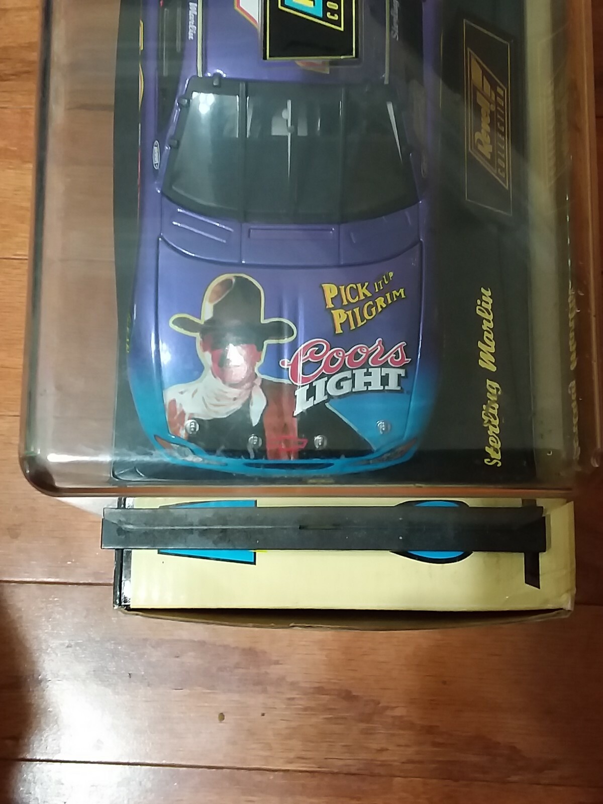 Picture 2 of 4
