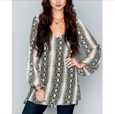 Show me your Mumu Donna Michelle python snake print long sleeve tunic Sz M
