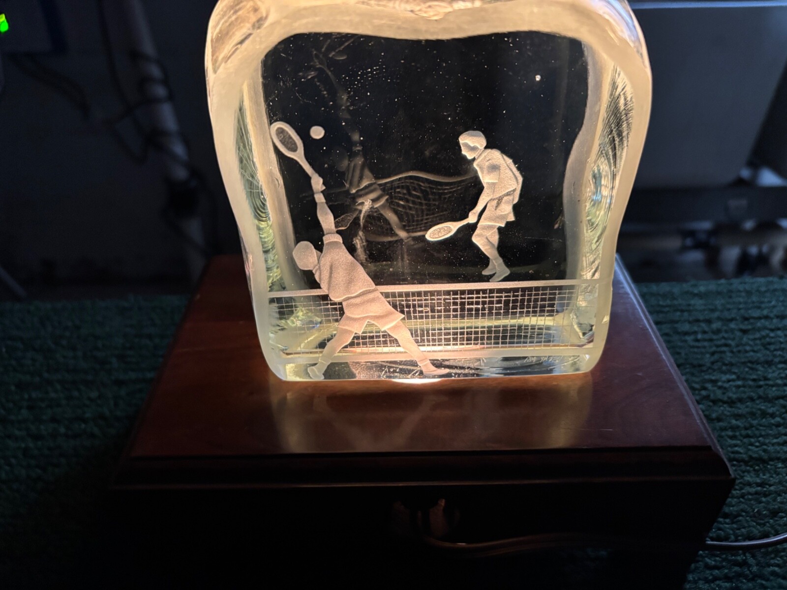 Picture 1 of 8