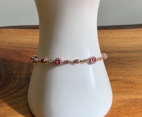 RARE Mahenge Spinel, Pink Sapphire Art Deco Bracelet - 7.25 in. (2.60 ctw.) - Picture 6 of 6