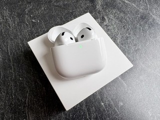 Apple AirPods 4 ANC mit Rechnung & Restgarantie aktive Geräuschunterdrückung