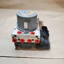 2020 Nissan Kicks ABS Anti Lock Brake Pump Assembly OEM