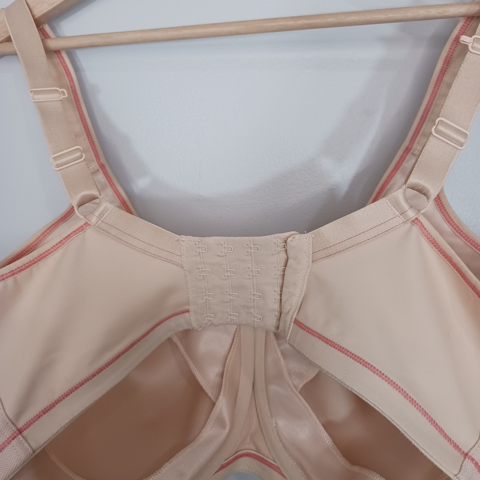 Freya Active Underwire Adjustable Straps Bra Size… - image 3