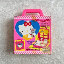 Vintage Sanrio Hello Kitty Compact House Carry Case Bedroom Playset Toy Japan