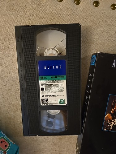 Aliens (VHS, 1992) - Bild 3 von 5