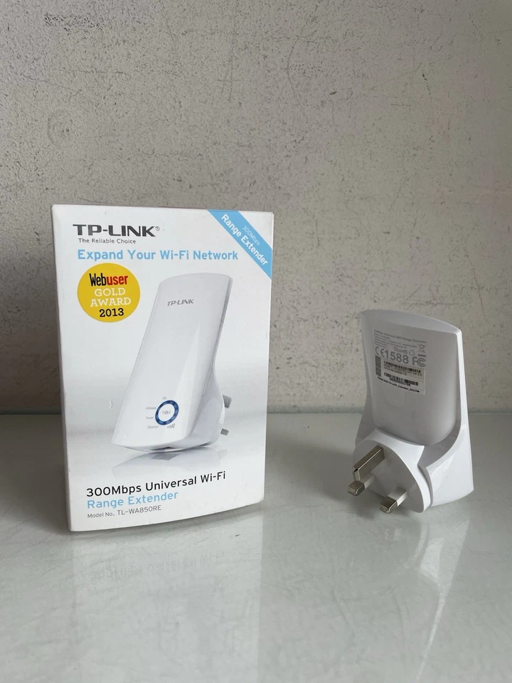 TP-LINK TL-WA850RE Universal Wireless 300Mbps  Wi-Fi Range Extender - White - Image 2 of 4